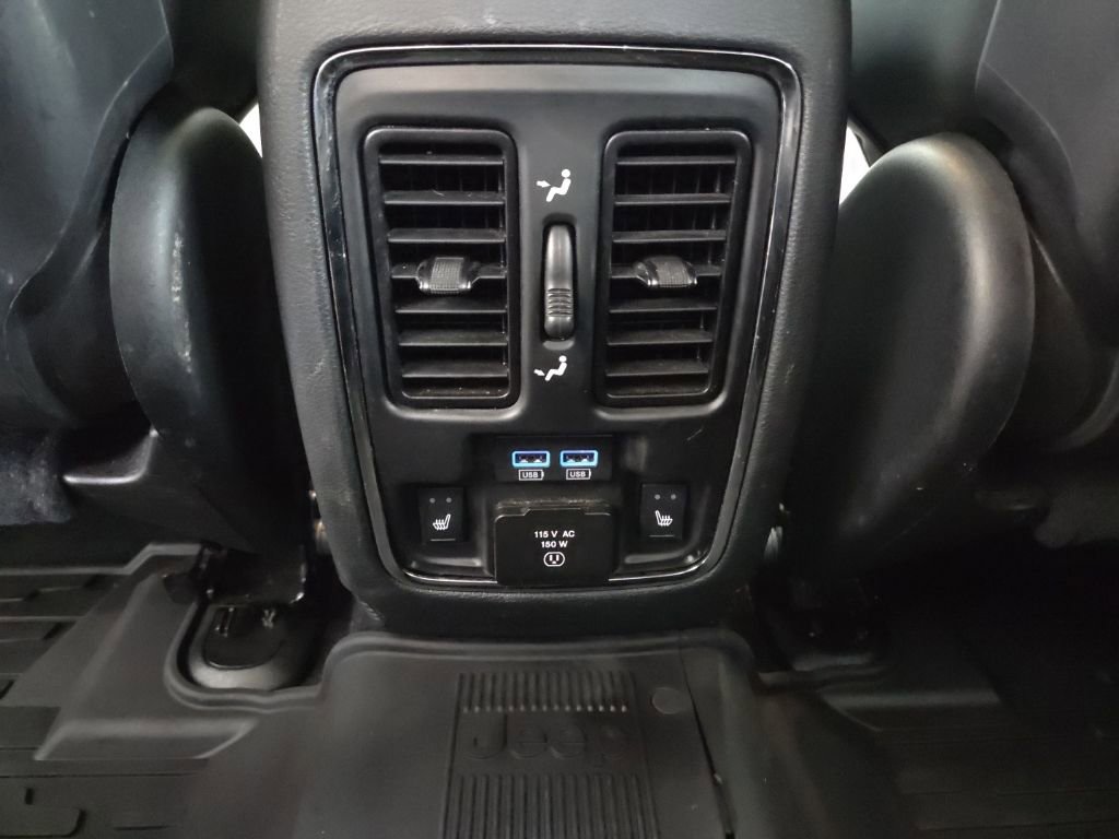 Used 2020 Jeep Grand Cherokee Trailhawk image 31