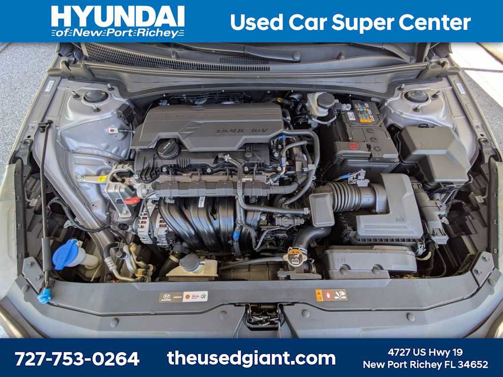 Used 2023 Hyundai Elantra SE image 12