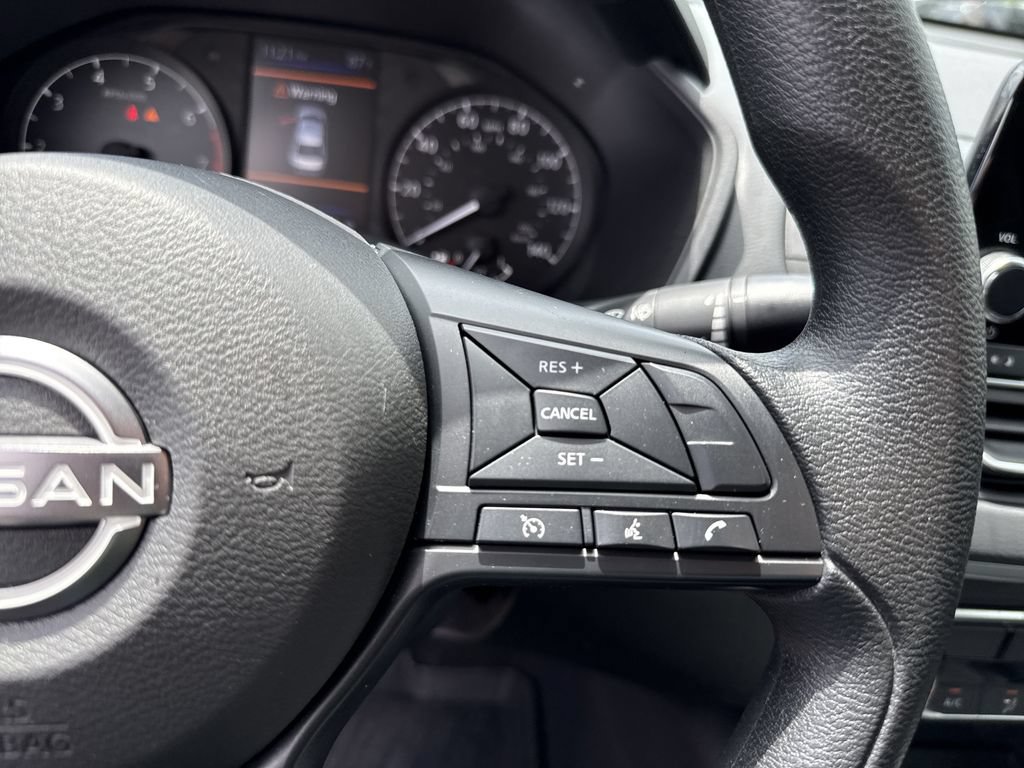 Used 2024 Nissan Altima 2.5 S FWD image 25