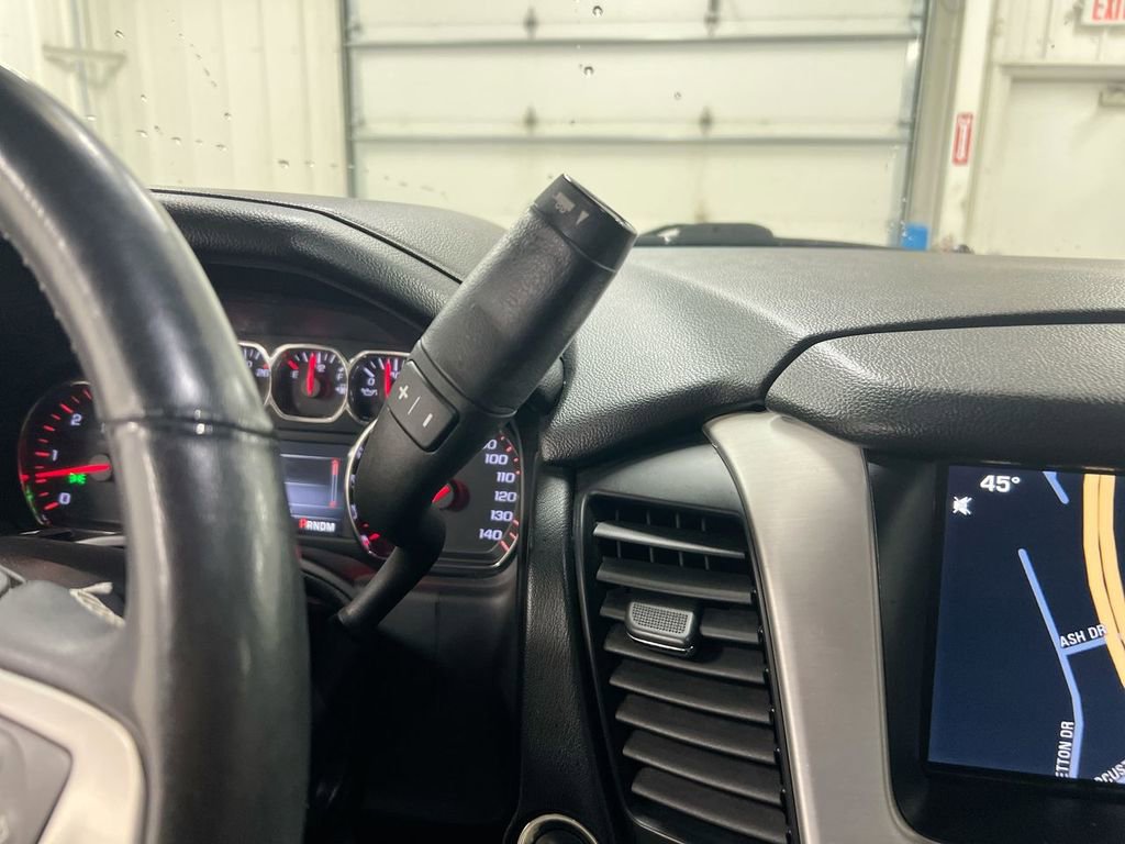 Used 2015 GMC Yukon XL SLT image 18