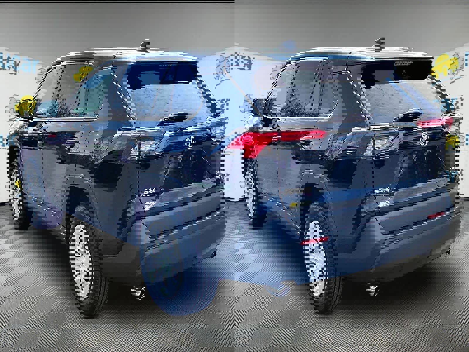 Used 2025 Toyota RAV4 LE image 4