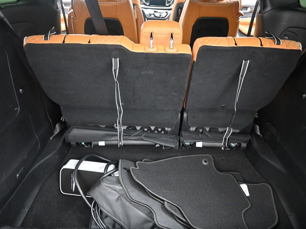 Used 2023 Chrysler Pacifica Pinnacle image 17