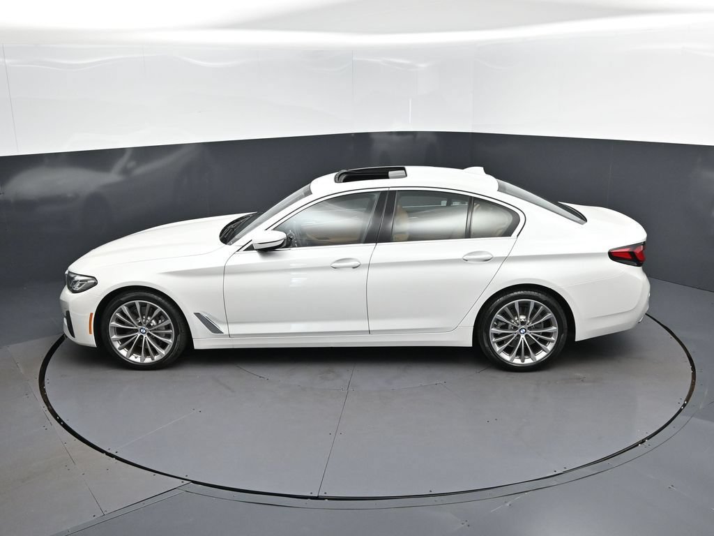 Certified 2023 BMW 530i w/ Convenience Package RWD image 32