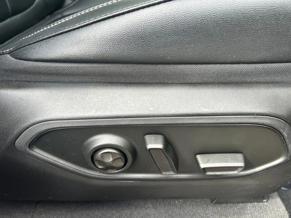 Used 2023 Jeep Grand Cherokee 4WD 4xe image 34