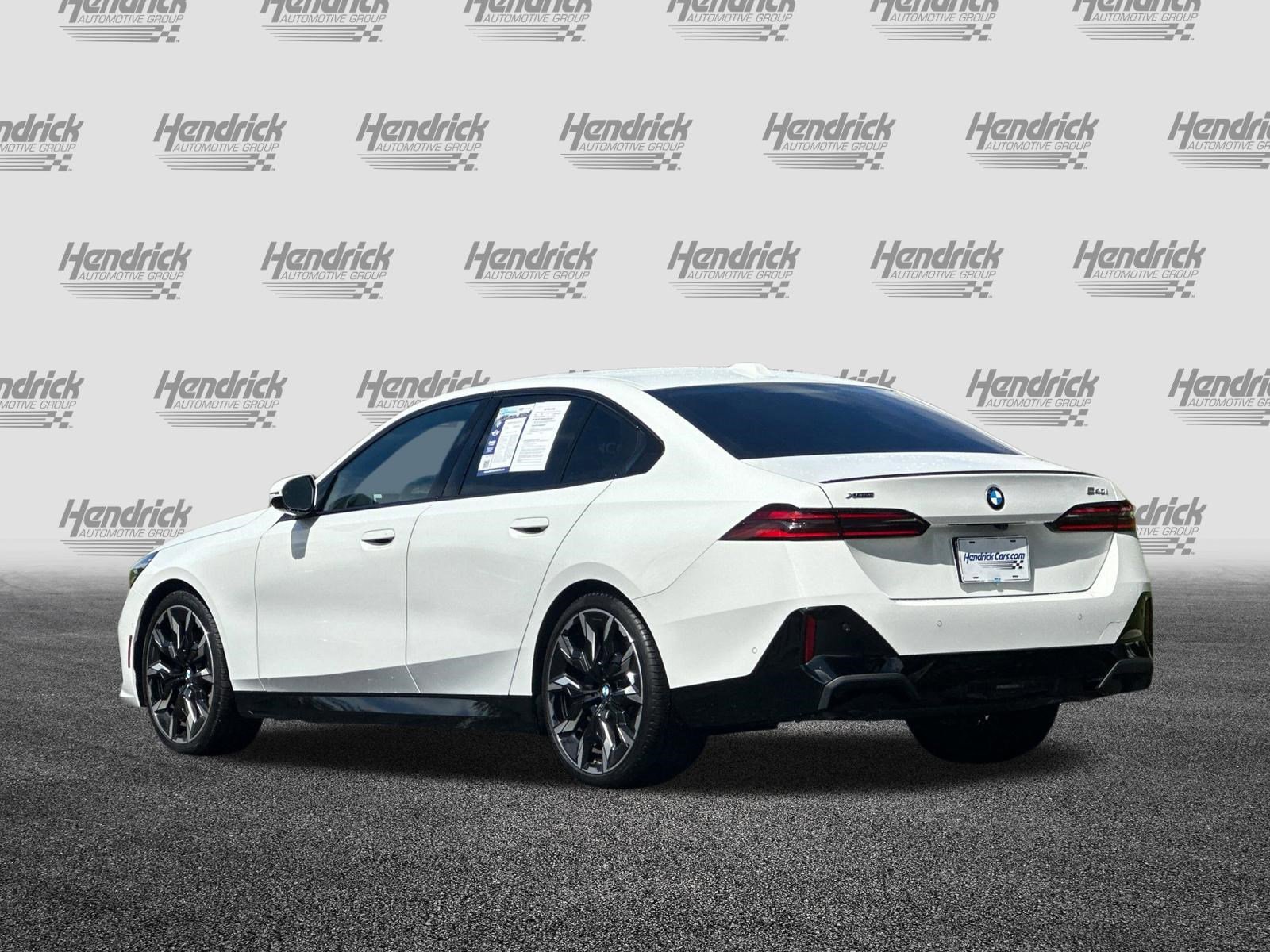 Used 2026 BMW 540i xDrive w/ M Sport Package AWD/4WD image 7