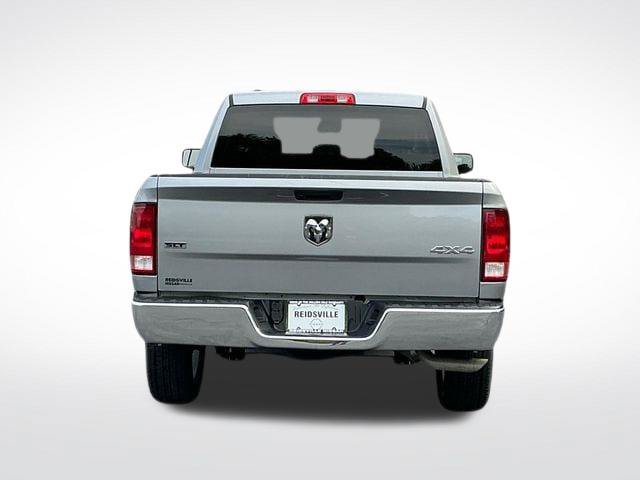 Used 2024 RAM 1500 Classic SLT AWD/4WD image 7