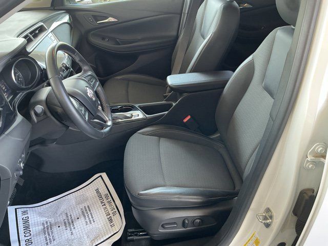 Used 2022 Buick Encore GX Select w/ Sport Touring Package FWD image 14