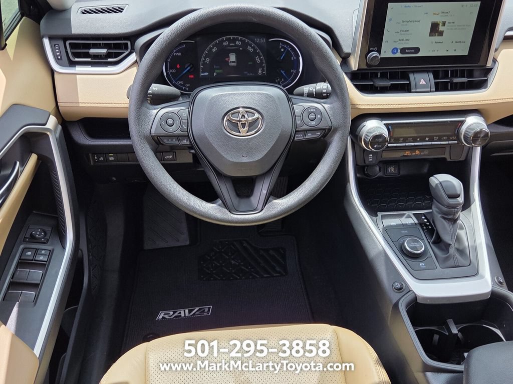 Certified 2025 Toyota RAV4 XLE w/ Convenience Package AWD/4WD image 11