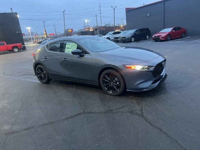 New 2026 MAZDA MAZDA3 Hatchback w/Premium Plus Pkg image 3
