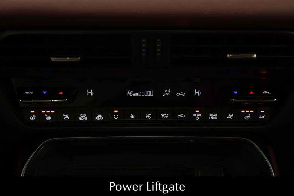 New 2025 MAZDA CX-70 Plug-In Hybrid w/ Premium Plus AWD/4WD image 17