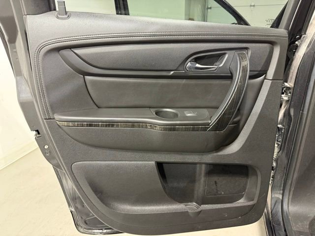 Used 2015 GMC Acadia SLT image 22