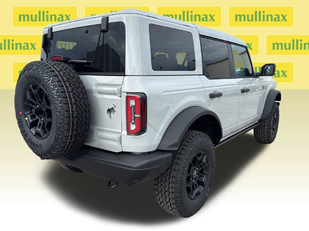 New 2026 Ford Bronco Badlands AWD/4WD image 14