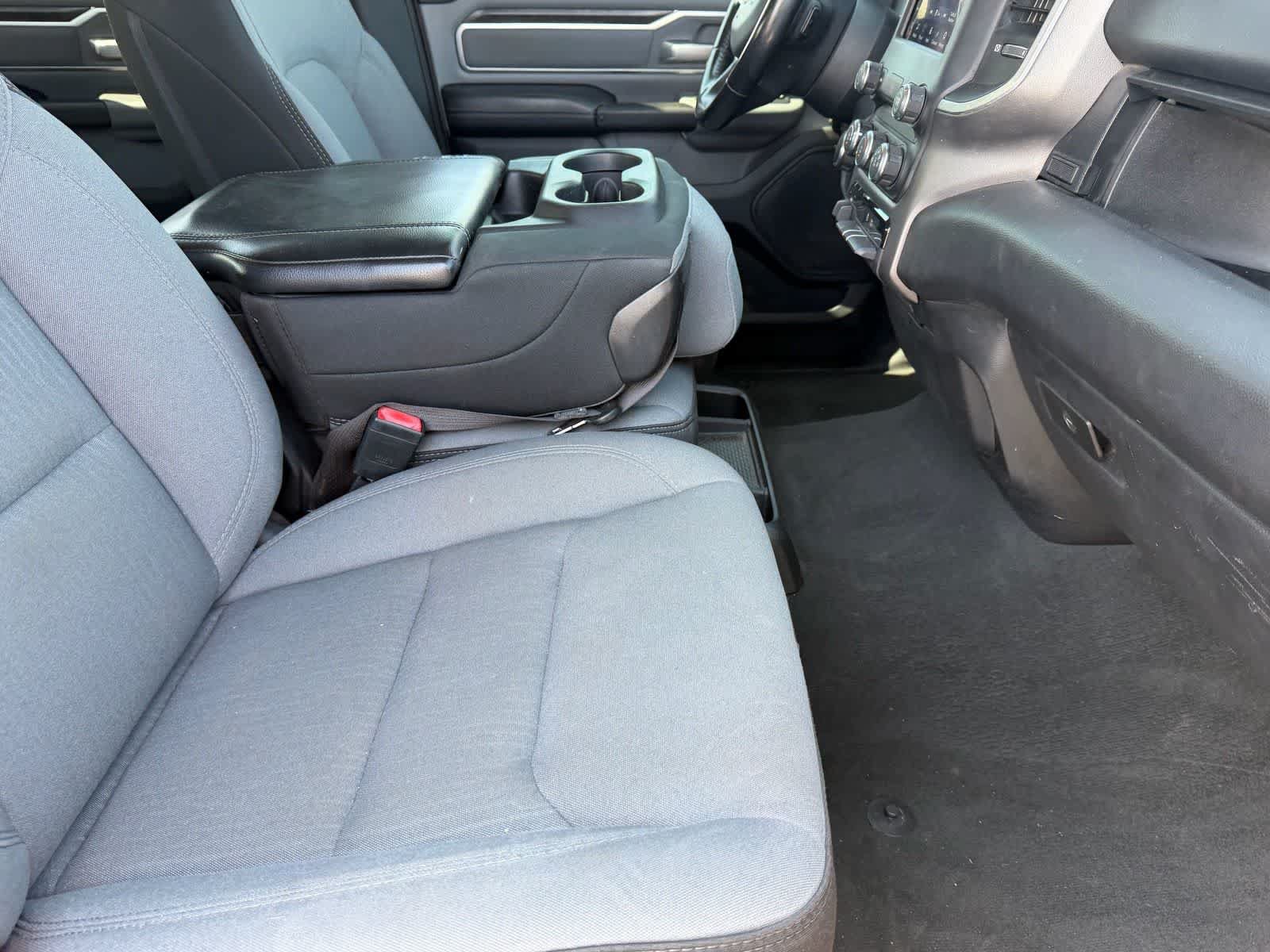 Used 2019 RAM 1500 Big Horn AWD/4WD image 12