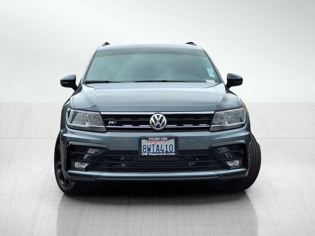 Used 2021 Volkswagen Tiguan SE R-Line image 2