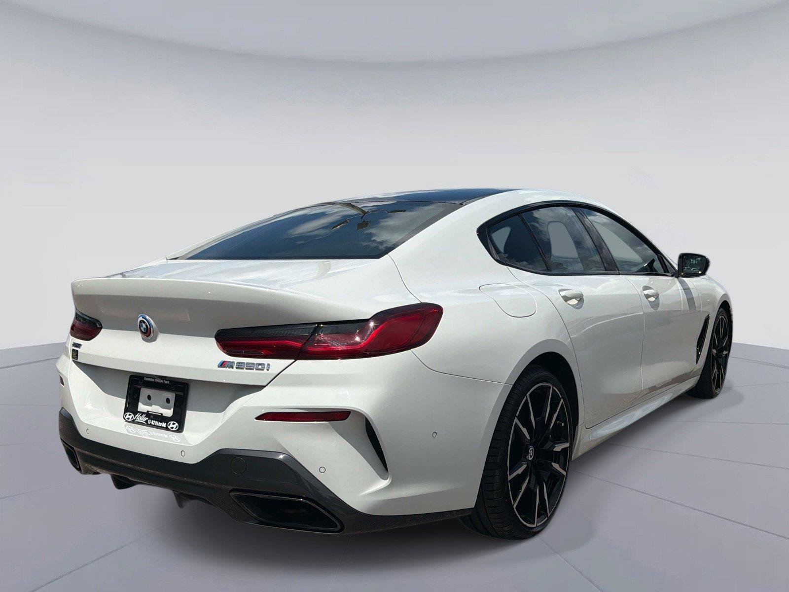 Used 2023 BMW M850i Gran Coupe xDrive AWD/4WD image 3