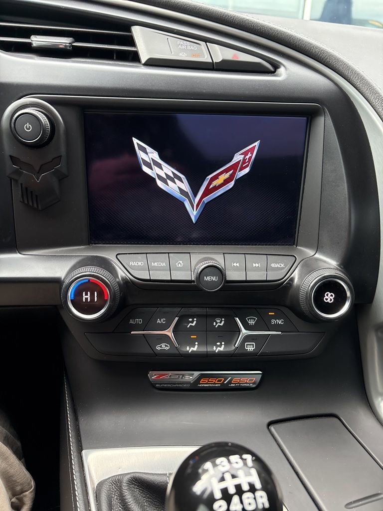 Used 2016 Chevrolet Corvette Z06 image 9