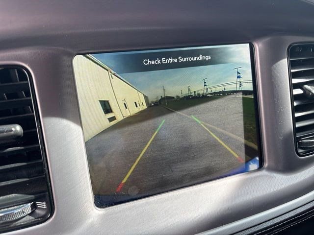 Used 2022 Dodge Charger SXT w/ Plus Group image 25