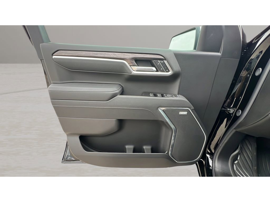 New 2026 Chevrolet Silverado 1500 LTZ AWD/4WD image 26