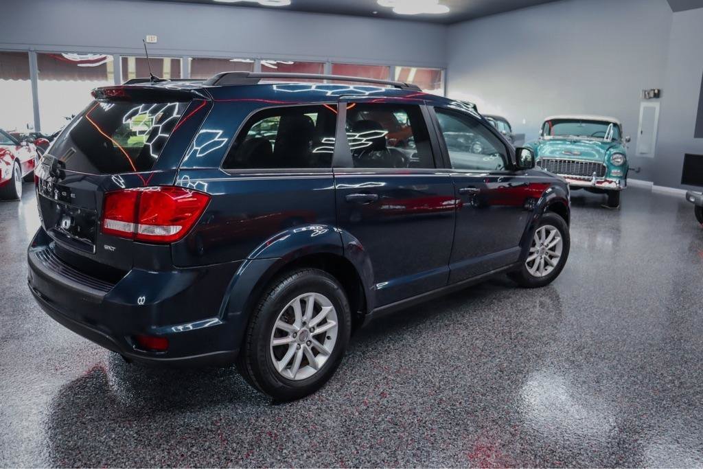 Used 2013 Dodge Journey SXT w/ Flexible Seating Group FWD image 6