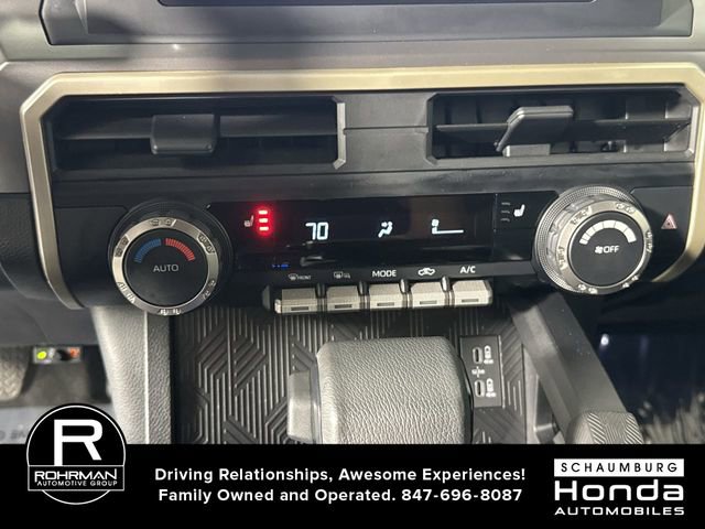Used 2024 Toyota Tacoma TRD Off-Road AWD/4WD image 10