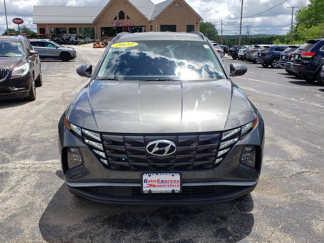 Used 2022 Hyundai Tucson SEL w/ Cargo Package AWD/4WD image 2