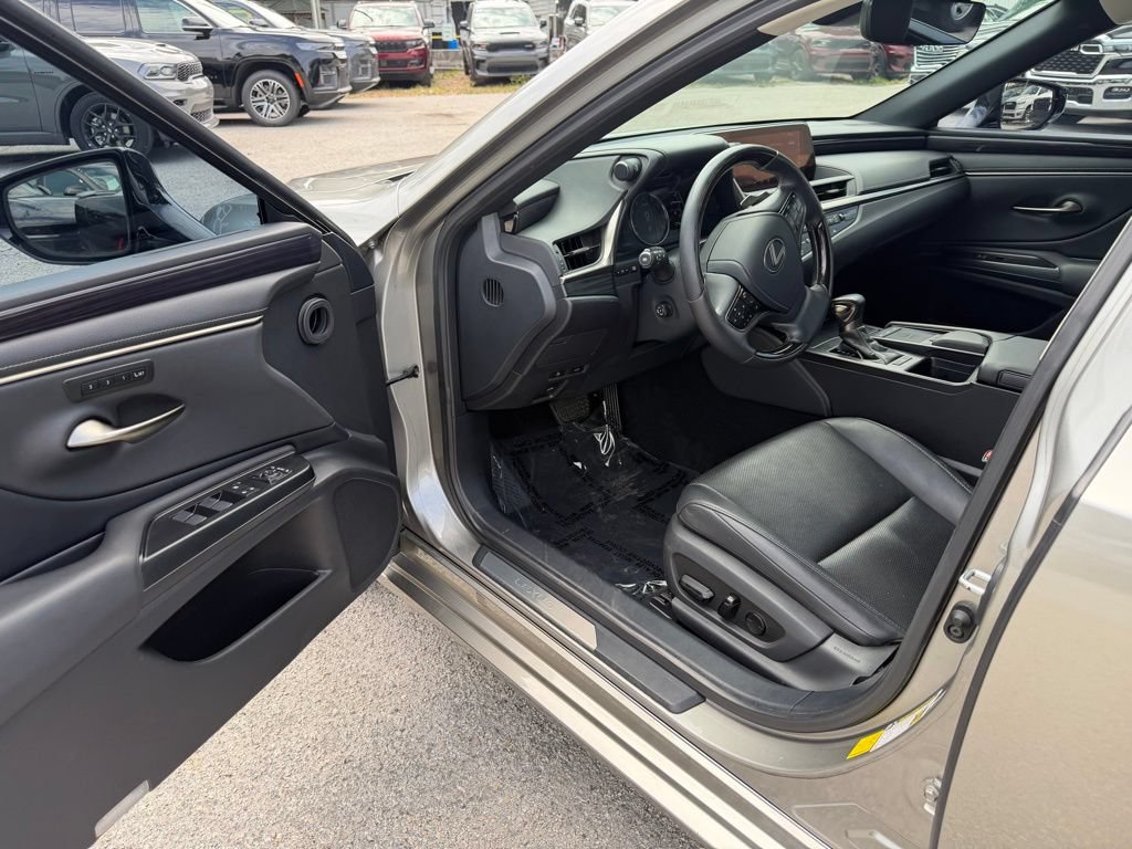 Used 2020 Lexus ES 350 w/ Premium Package FWD image 15