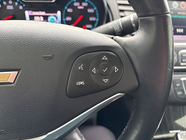 Used 2016 Chevrolet Impala LTZ w/ Enhanced Convenience Package image 13
