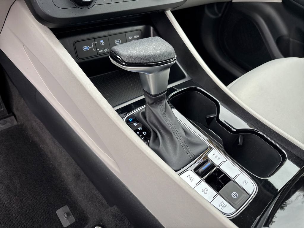 Certified 2025 Hyundai Tucson SE image 34