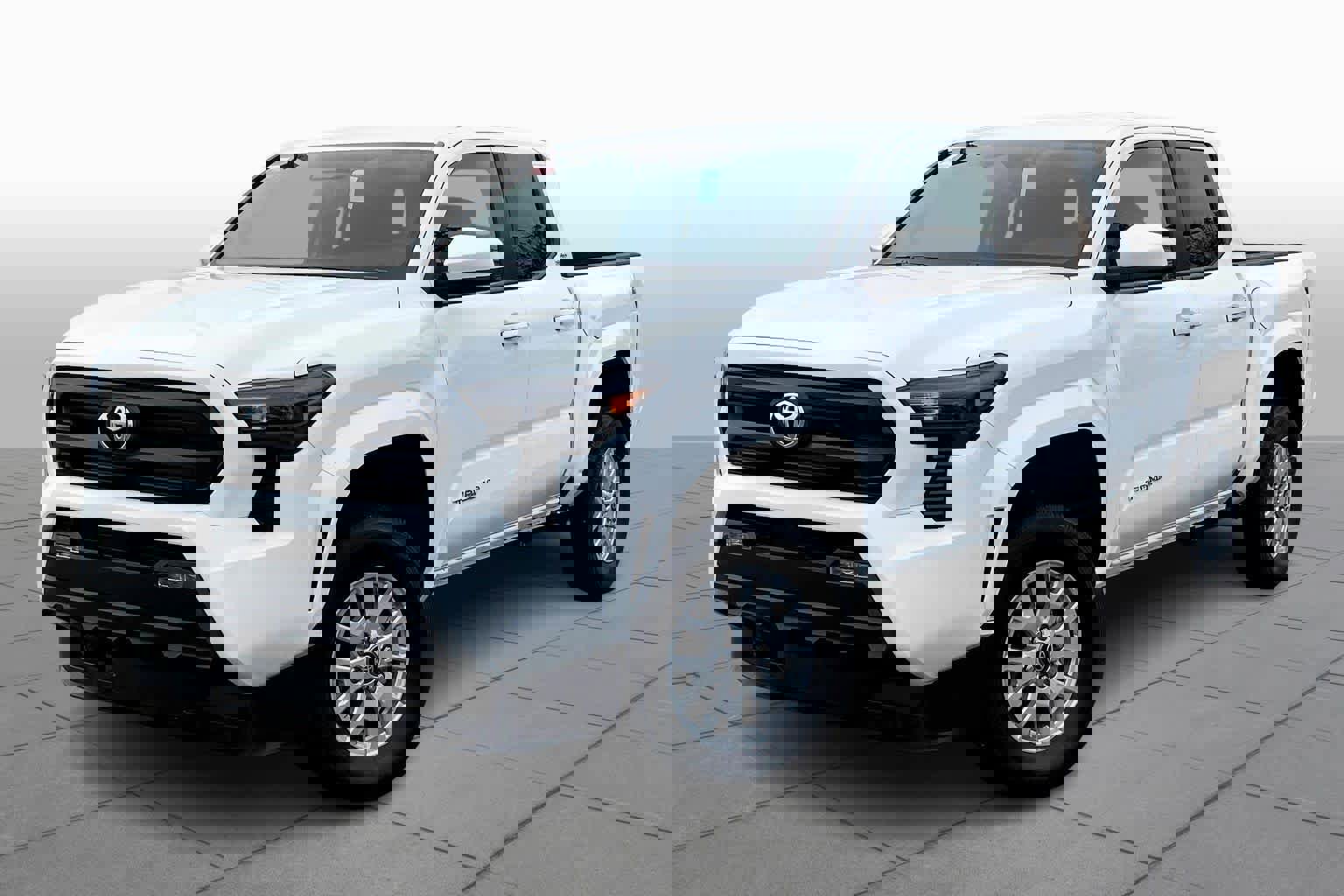 Used 2024 Toyota Tacoma SR5 image 2