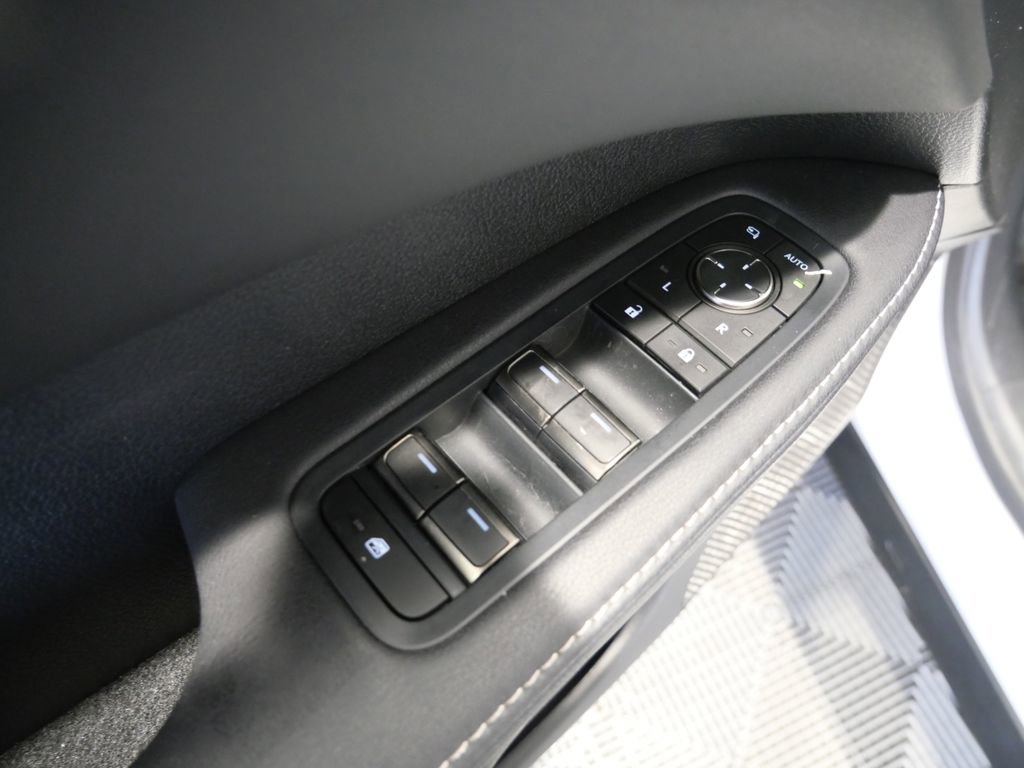 Certified 2024 Lexus RX 350 AWD w/ Accessory Package (K3) image 19