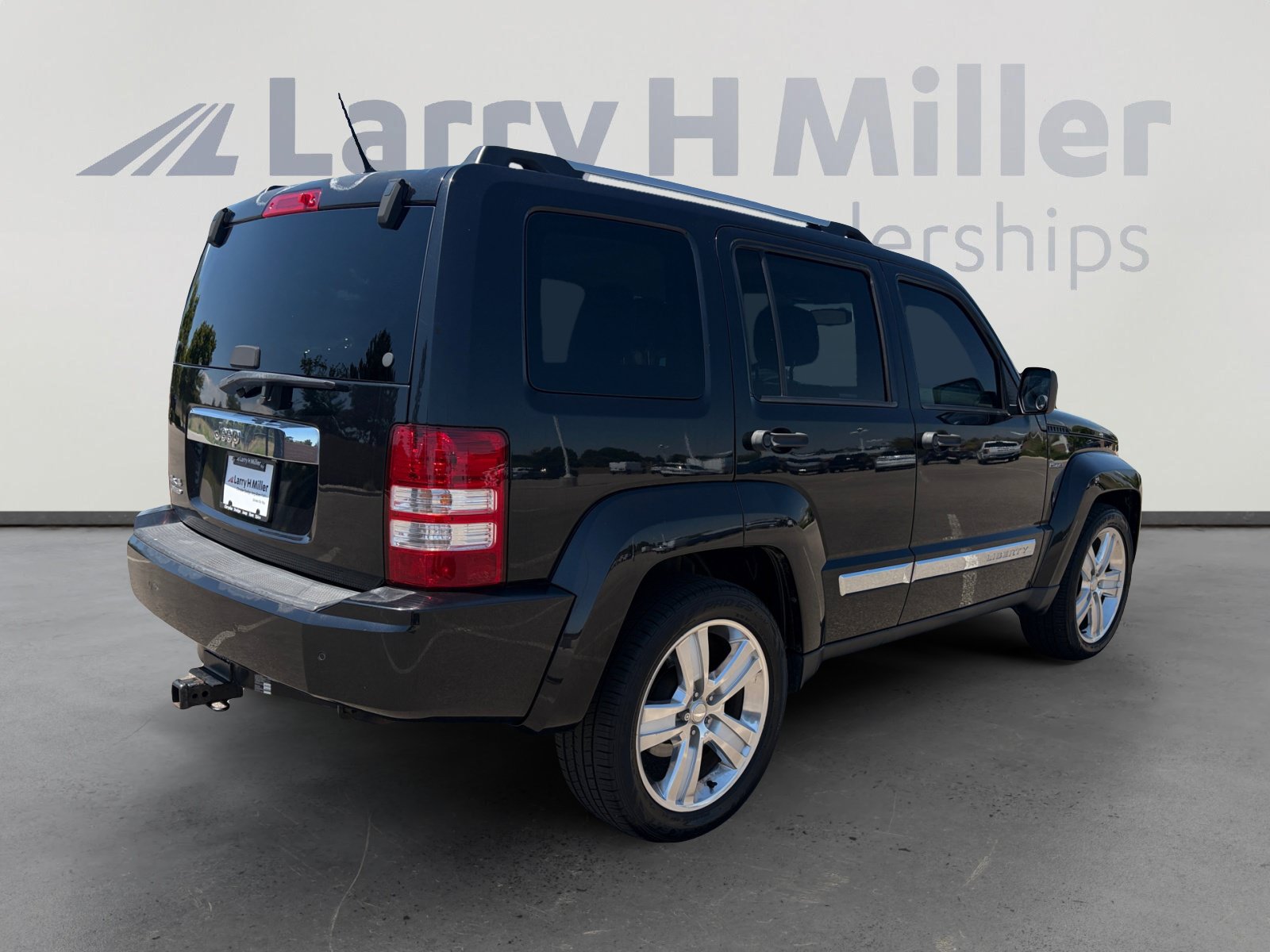 Used 2012 Jeep Liberty Limited Jet w/ Comfort/Convenience Group AWD/4WD image 6