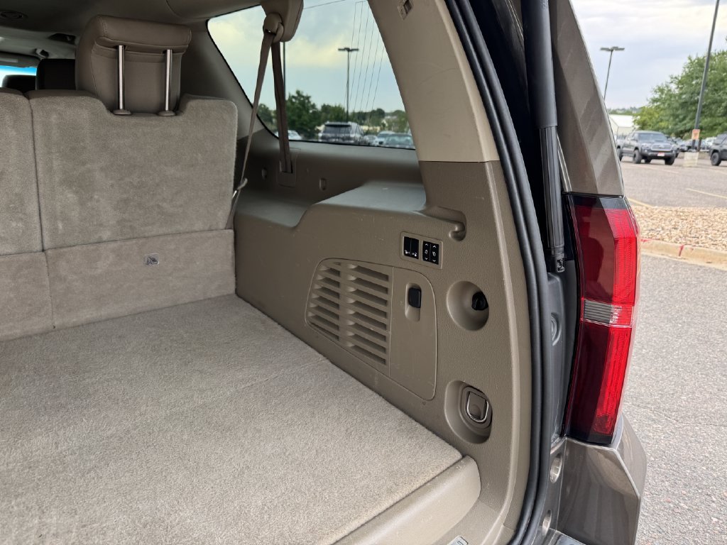 Used 2016 Chevrolet Suburban LTZ AWD/4WD image 12