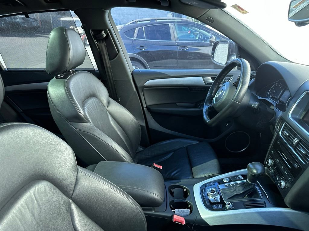Used 2013 Audi Q5 3.0T Prestige AWD/4WD image 8