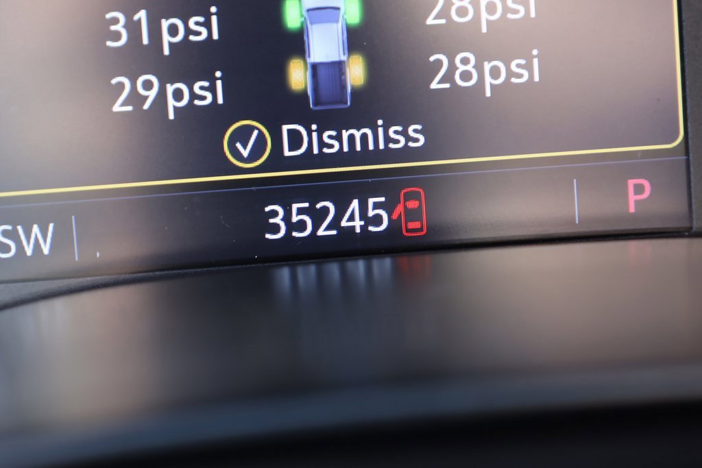 Used 2019 Chevrolet Colorado ZR2 image 14