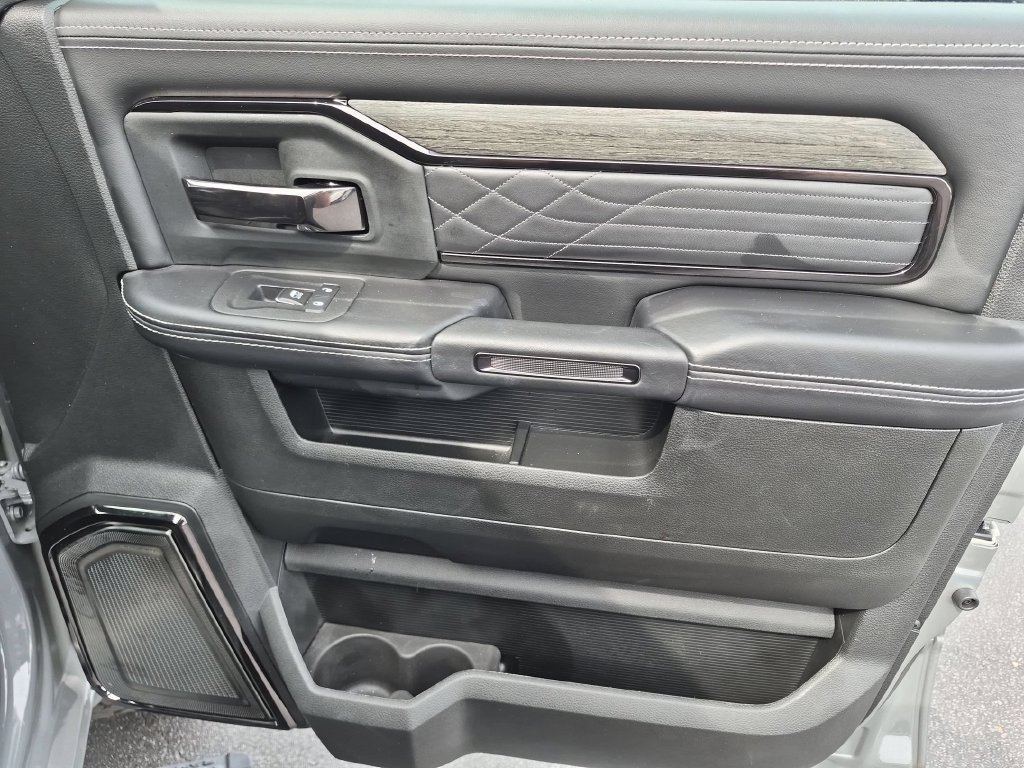 Certified 2026 RAM 2500 Limited AWD/4WD image 32