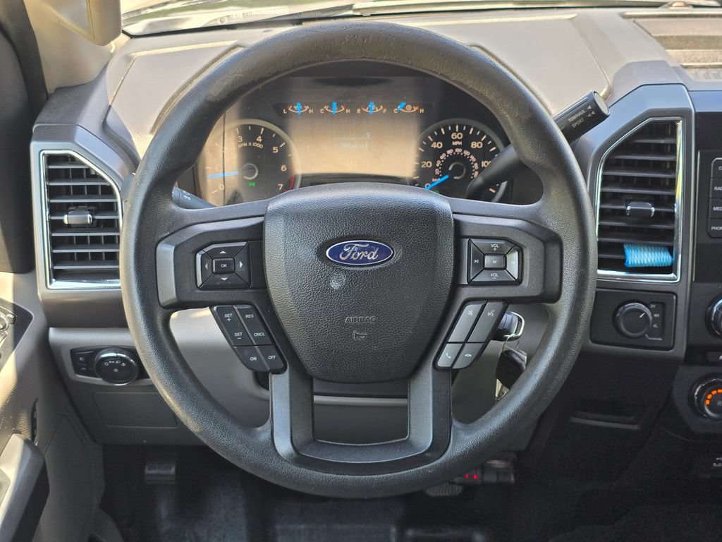 Used 2016 Ford F150 XLT AWD/4WD image 6