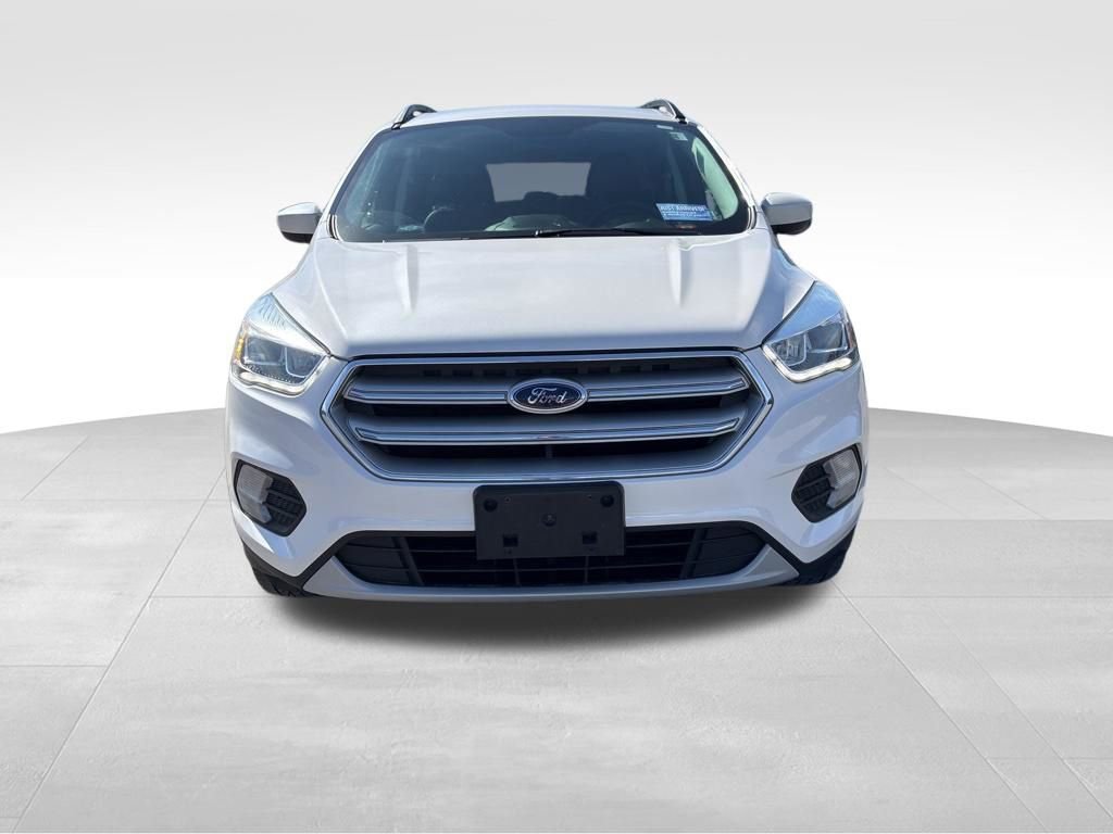 Used 2018 Ford Escape SEL image 3
