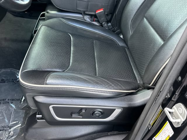 Used 2021 RAM 1500 Laramie AWD/4WD image 11