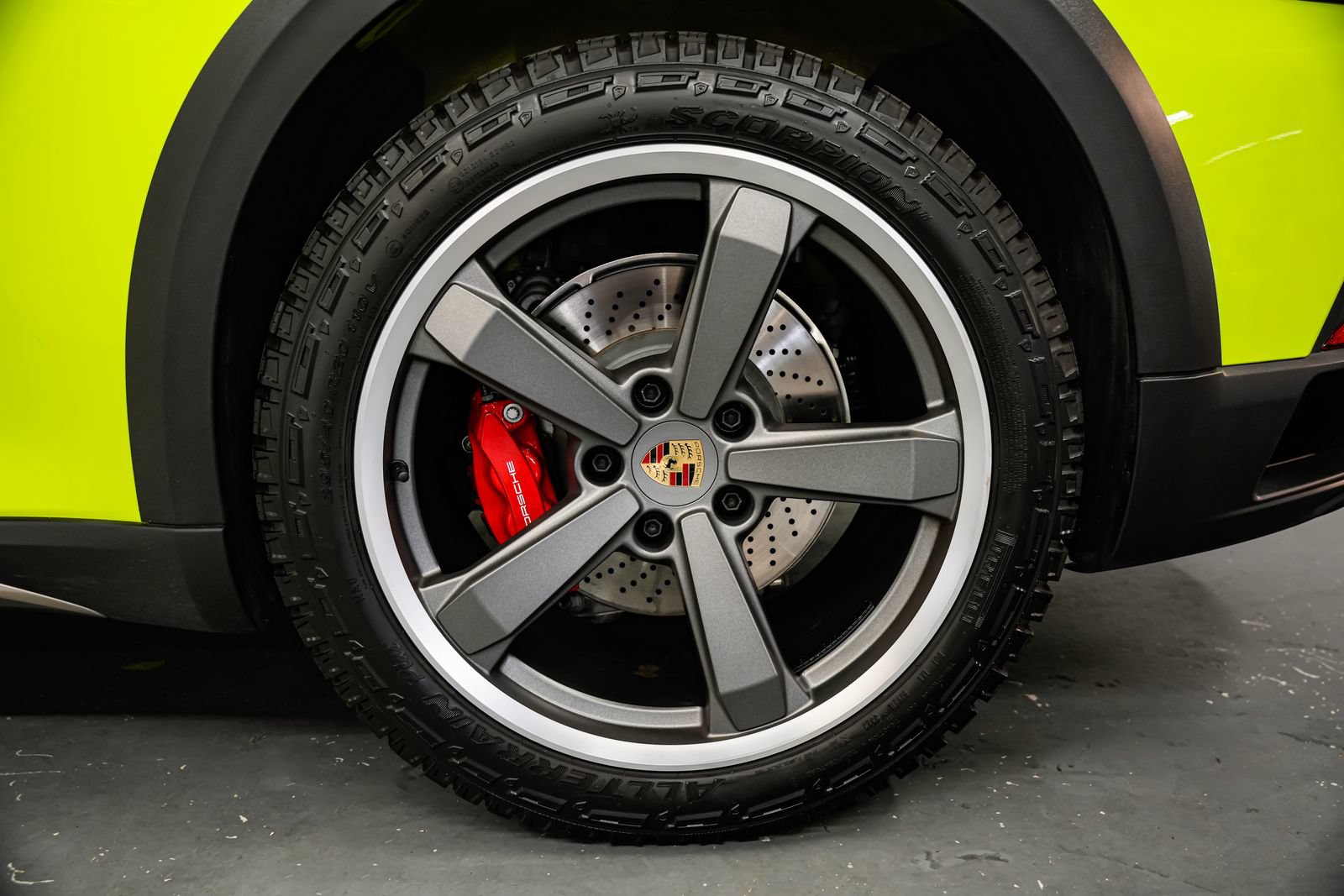 Used 2024 Porsche 911 Dakar AWD/4WD image 54