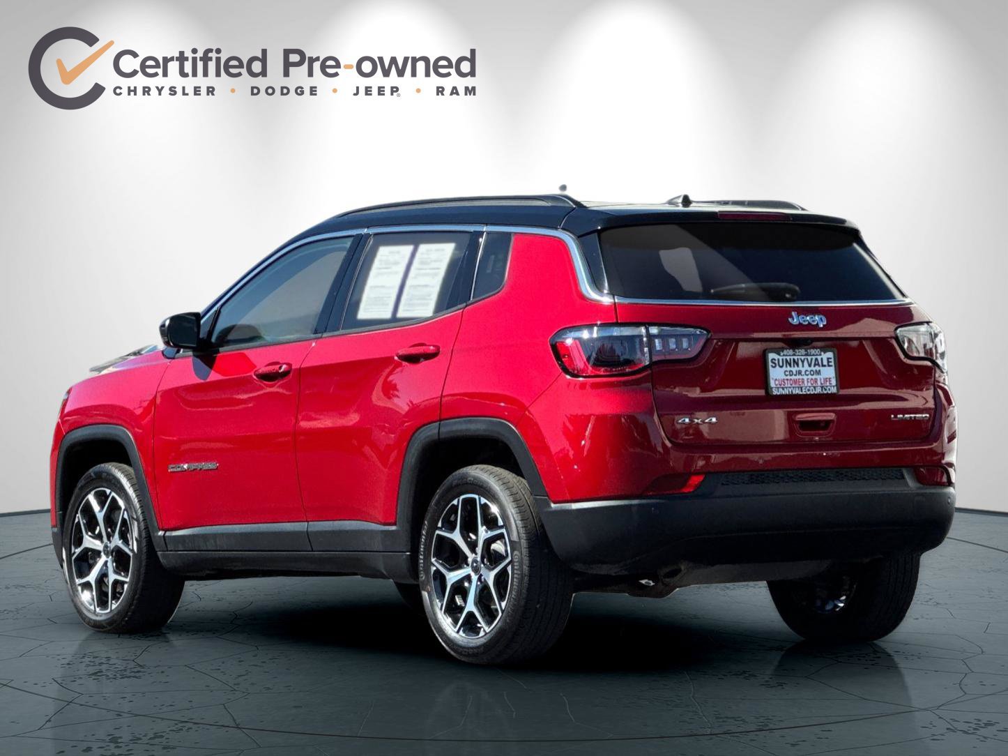 Used 2025 Jeep Compass Limited AWD/4WD image 6