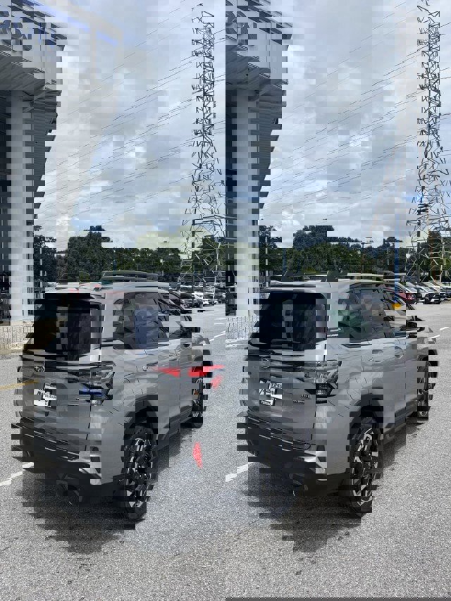 New 2025 Subaru Forester Limited image 3