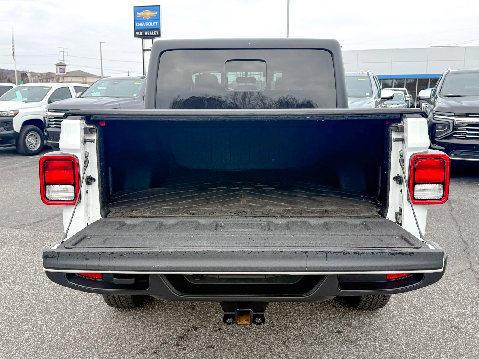 Used 2022 Jeep Gladiator Sport image 12