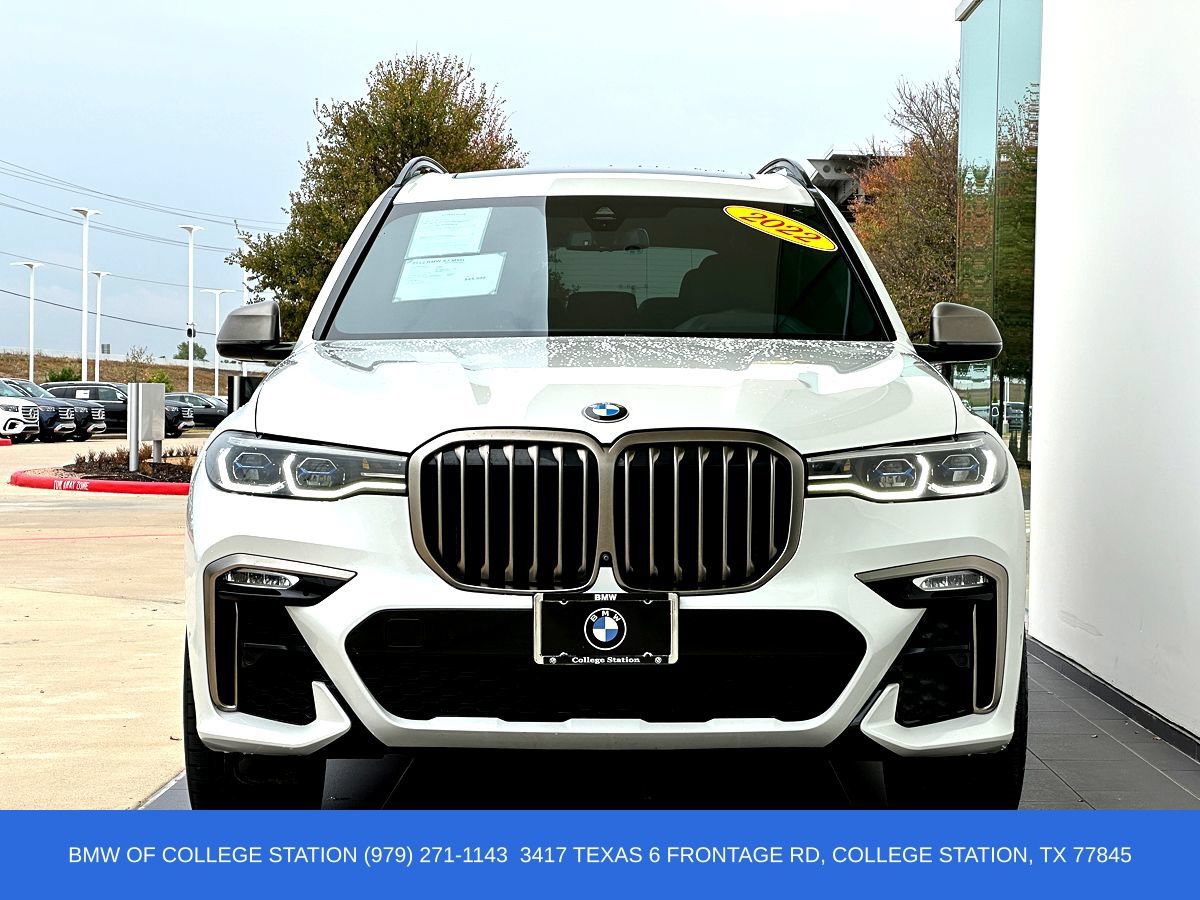Used 2022 BMW X7 M50i w/ Cold Weather Package AWD/4WD image 5