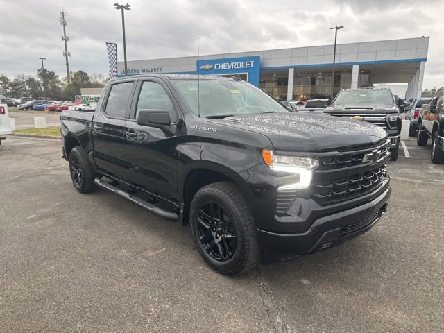 New 2026 Chevrolet Silverado 1500 RST w/ RST Select Package AWD/4WD image 1