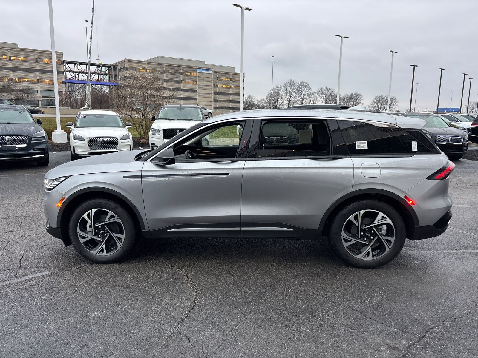 New 2026 Lincoln Nautilus Premier w/ Equipment Group 102A image 4