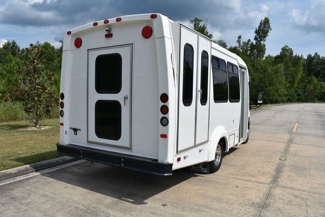 Used 2018 Ford E-350 and Econoline 350 Super Duty w/ Shuttle Bus Prep Package image 4