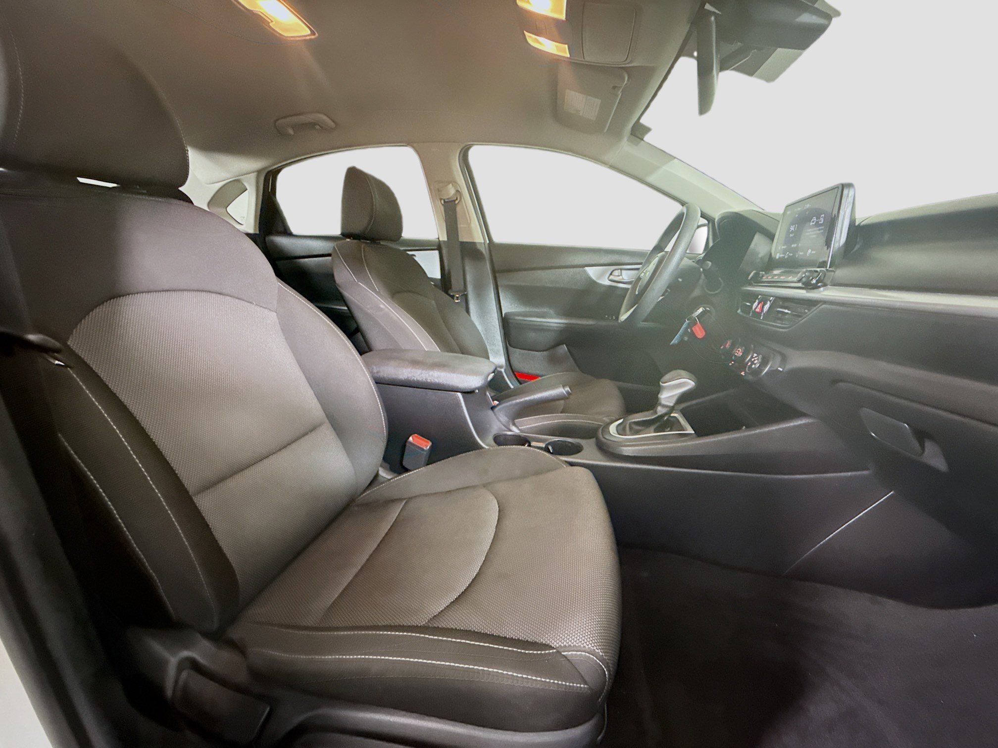 Used 2023 Kia Forte LX FWD image 28