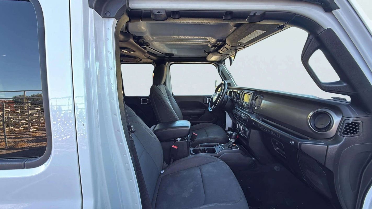 Used 2018 Jeep Wrangler Unlimited Sport S image 15