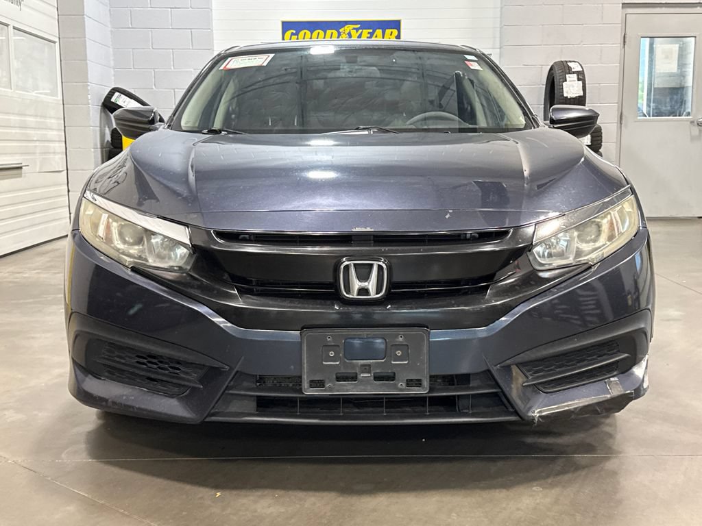 Used 2018 Honda Civic EX image 2