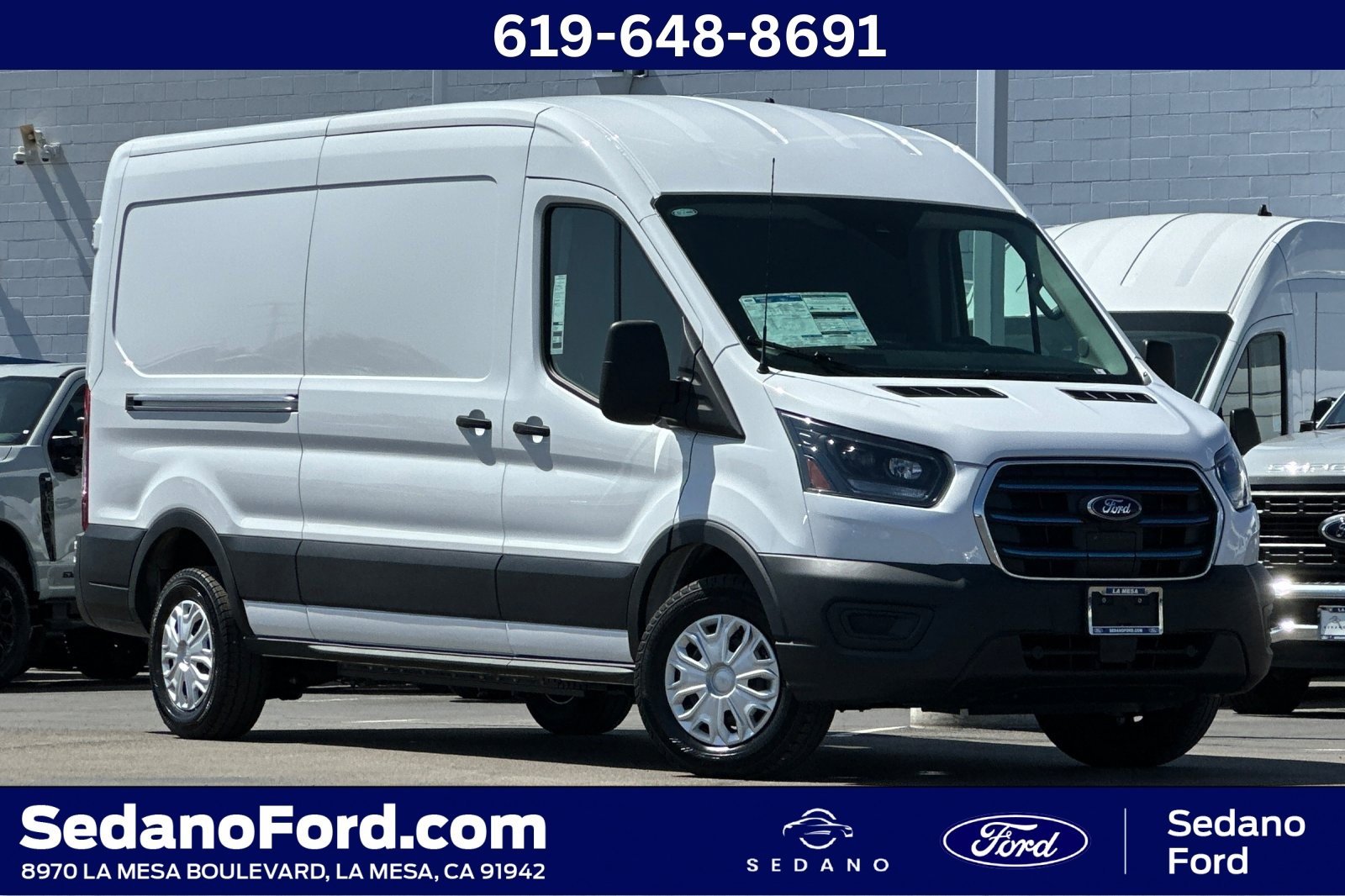 New 2025 Ford E-Transit 148 Medium Roof w/ Load Area Protection Package